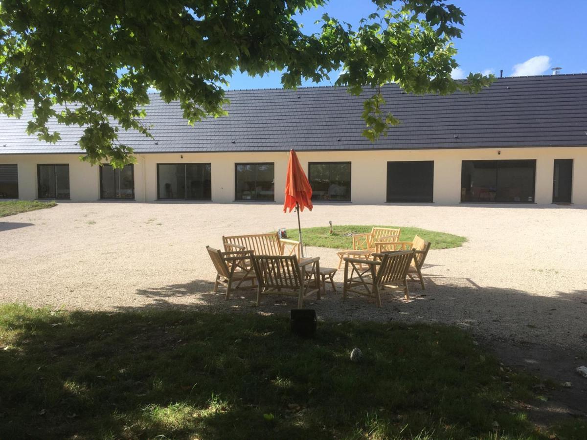 Domaine Des Bois Argentes Bed & Breakfast Saugirard Exterior photo